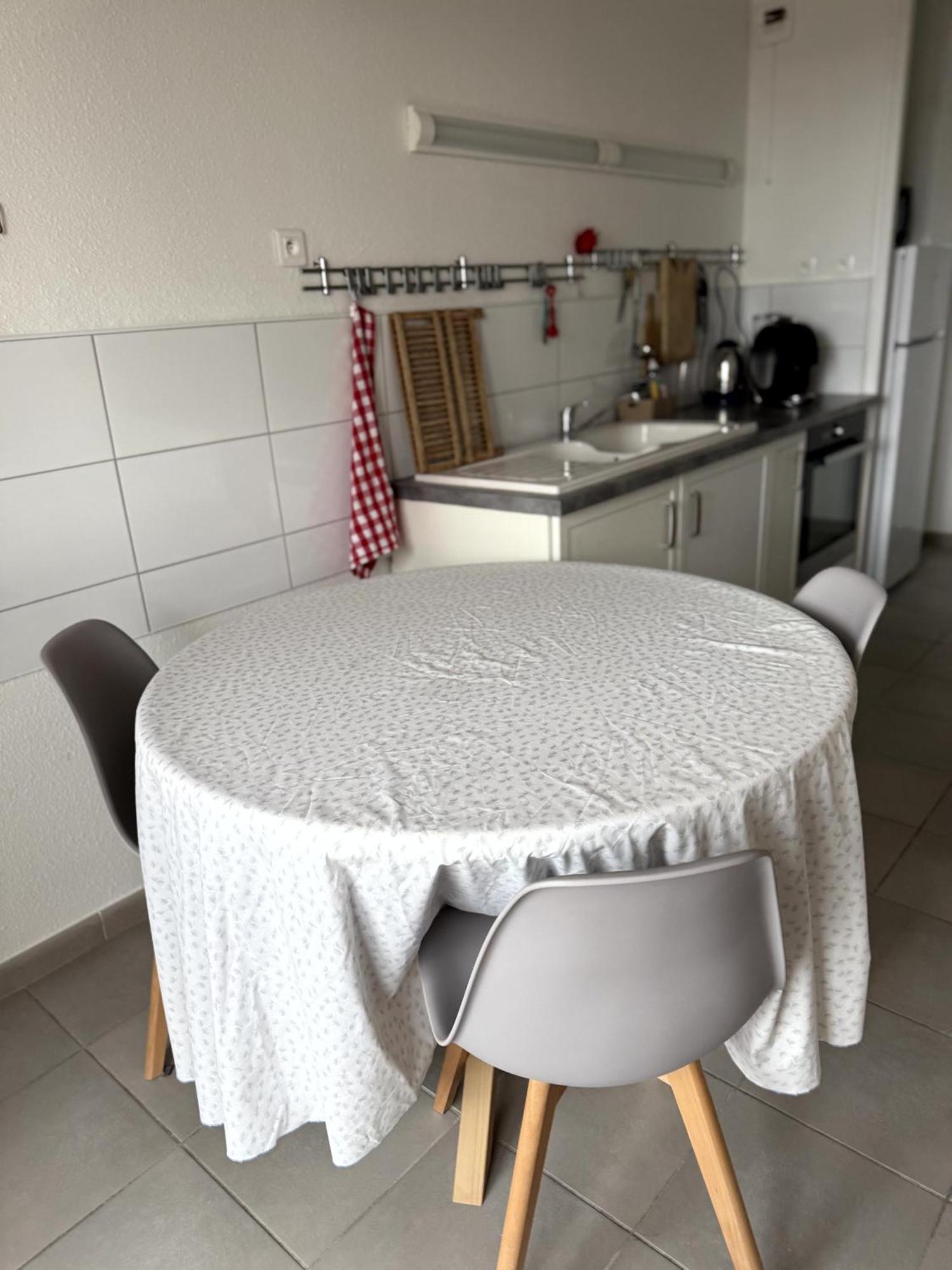 Appartement 4P 70M2 Plein Centre Avec Parking Agen Exterior foto