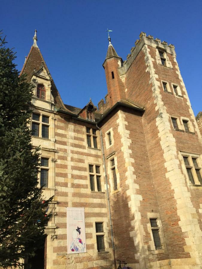 Appartement 4P 70M2 Plein Centre Avec Parking Agen Exterior foto